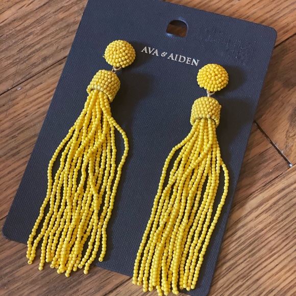 Beautiful Earrings - Picture 2 of 2